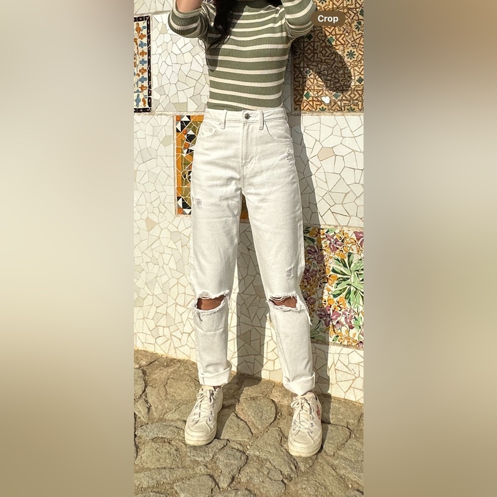 Bershka White Distressed Denim Mom Jeans